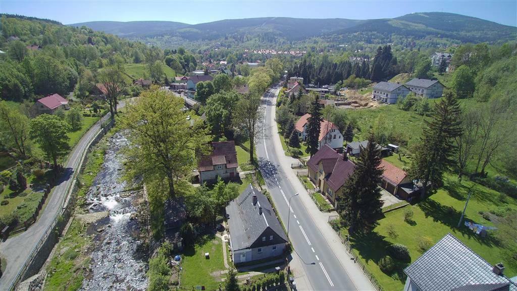 Świeradów-ZdrójDom Nad Kwisa公寓 外观 照片