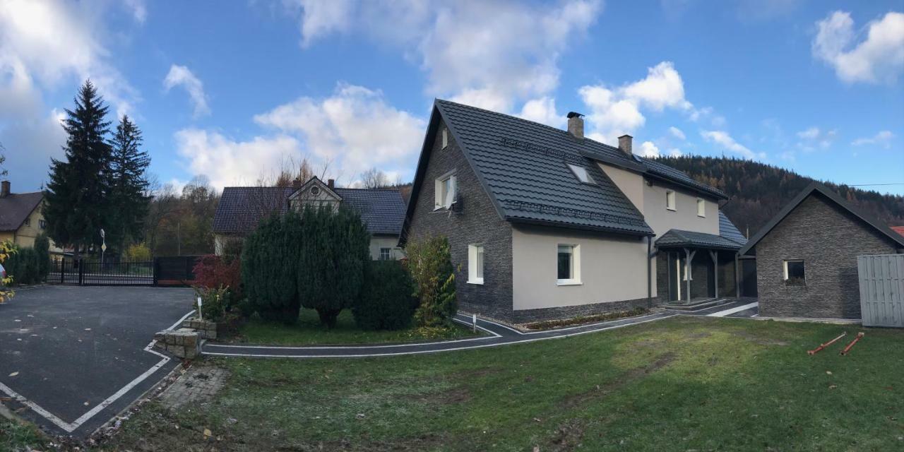 Świeradów-ZdrójDom Nad Kwisa公寓 外观 照片